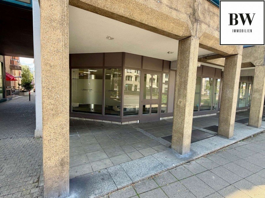 Au�enansicht von der Charlottenstr. Einzelhandel Stuttgart
