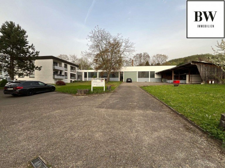 Ausenansicht S�dwest Winnenden B�ro / Praxis Produktionshalle in Winnenden H�fen