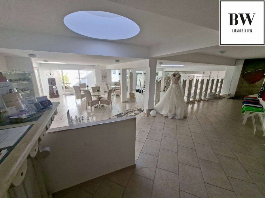 Wohnbereich mit K�che Loft-Studio-Atelier Leinfelden-Echterdingen